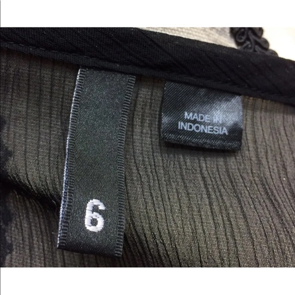 H&M Black Chiffon Women Blouse Sleeveless Ruffle Sz 6 V-Neck - Picture 6 of 8